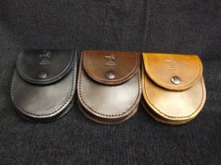 leather horseshoe shape pouch